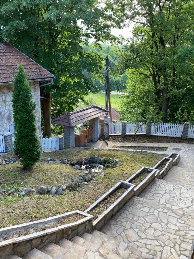 Hotel Konaci Nikola Banja Vrujci Gornja Toplica Exterior foto